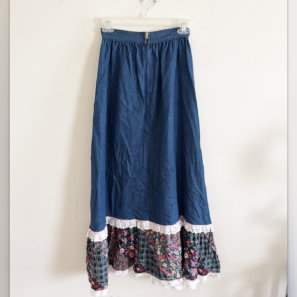 Vintage 70s Moody's goose cottagecore boho hippie denim maxi skirt w/ floral XS - Picture 8 of 11